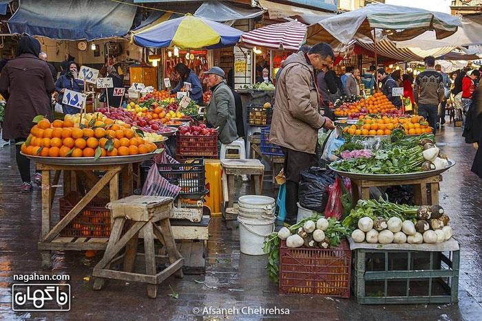 بازار محلی رشت ، راسته ی میوه فروشان