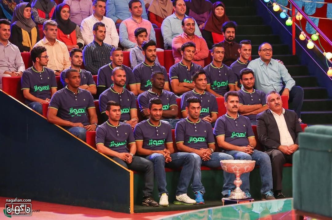 تیم استقلال خوزستان اهواز در خندوانه